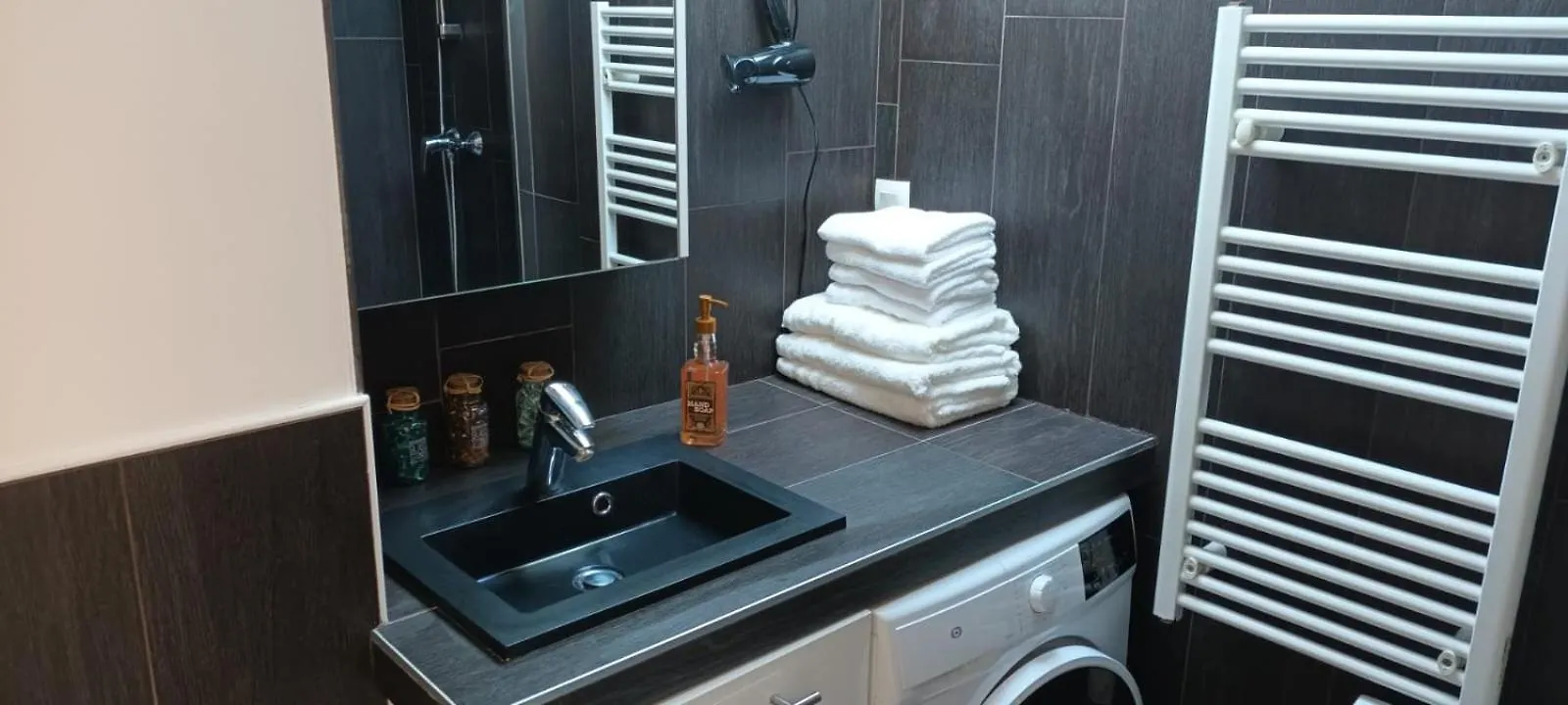 Charmant Appartement Avignon Et Parking France